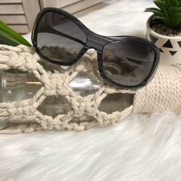 DONNA KARAN SUNGLASSES - Picture 1 of 7
